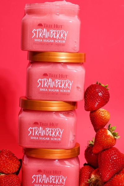 Tree Hut Strawberry Shea Sugar Scrub Vücut Peelingi 510GR - 5