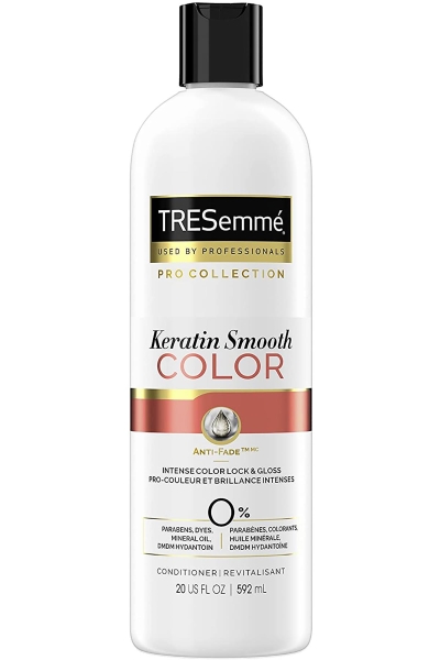 TRESemme P/C Keratin Smooth Boyalı Saçlara Saç Kremi 592ML - 1